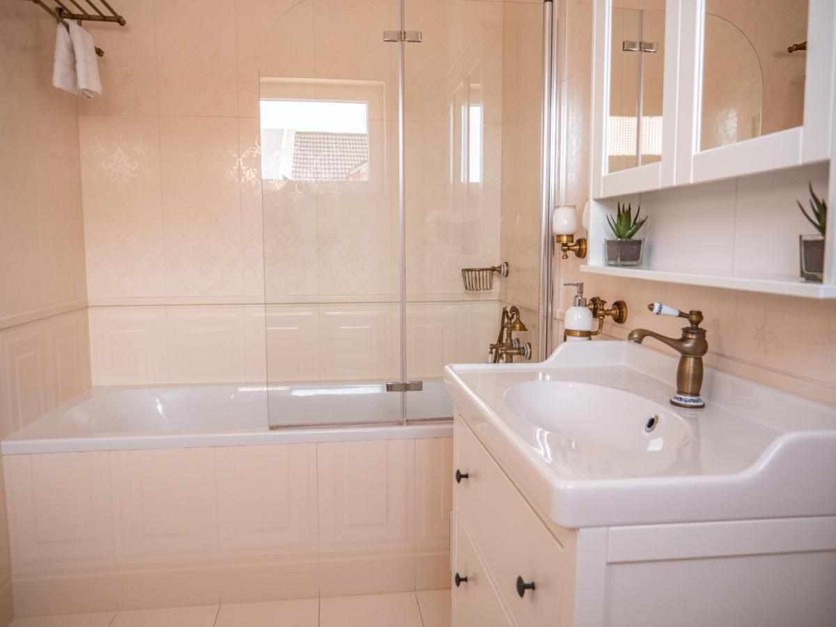 Elegant Hvar Town Villa With Pool Luaran gambar
